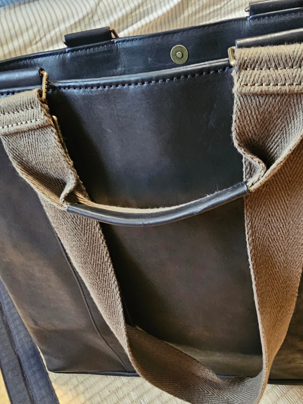 FEED Black Leather Tote - Picture 3 of 5